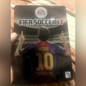 XBOX 360 FIFA Soccer 13 in collectors edition Metal box . With Messi on cover